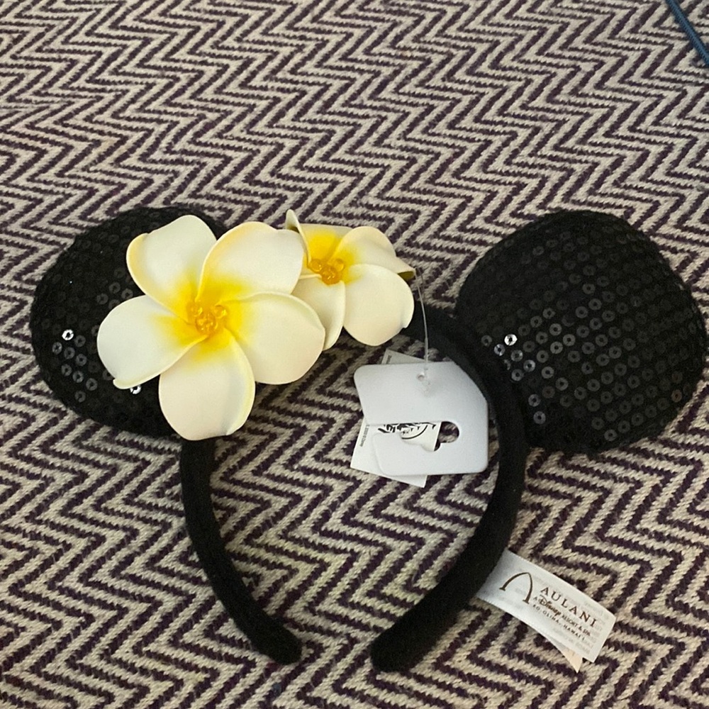 Disney Aulani Resort Plumeria Minnie Mouse Flower Bow Ears Headband BNWT